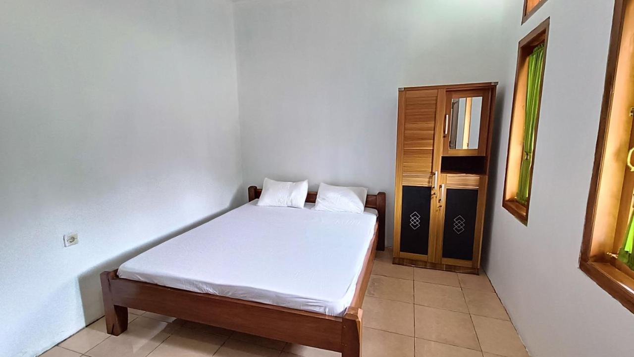 Jogo Segoro Homestay RedPartner near Pantai Sundak Gunungkidul Ngandong Bagian luar foto
